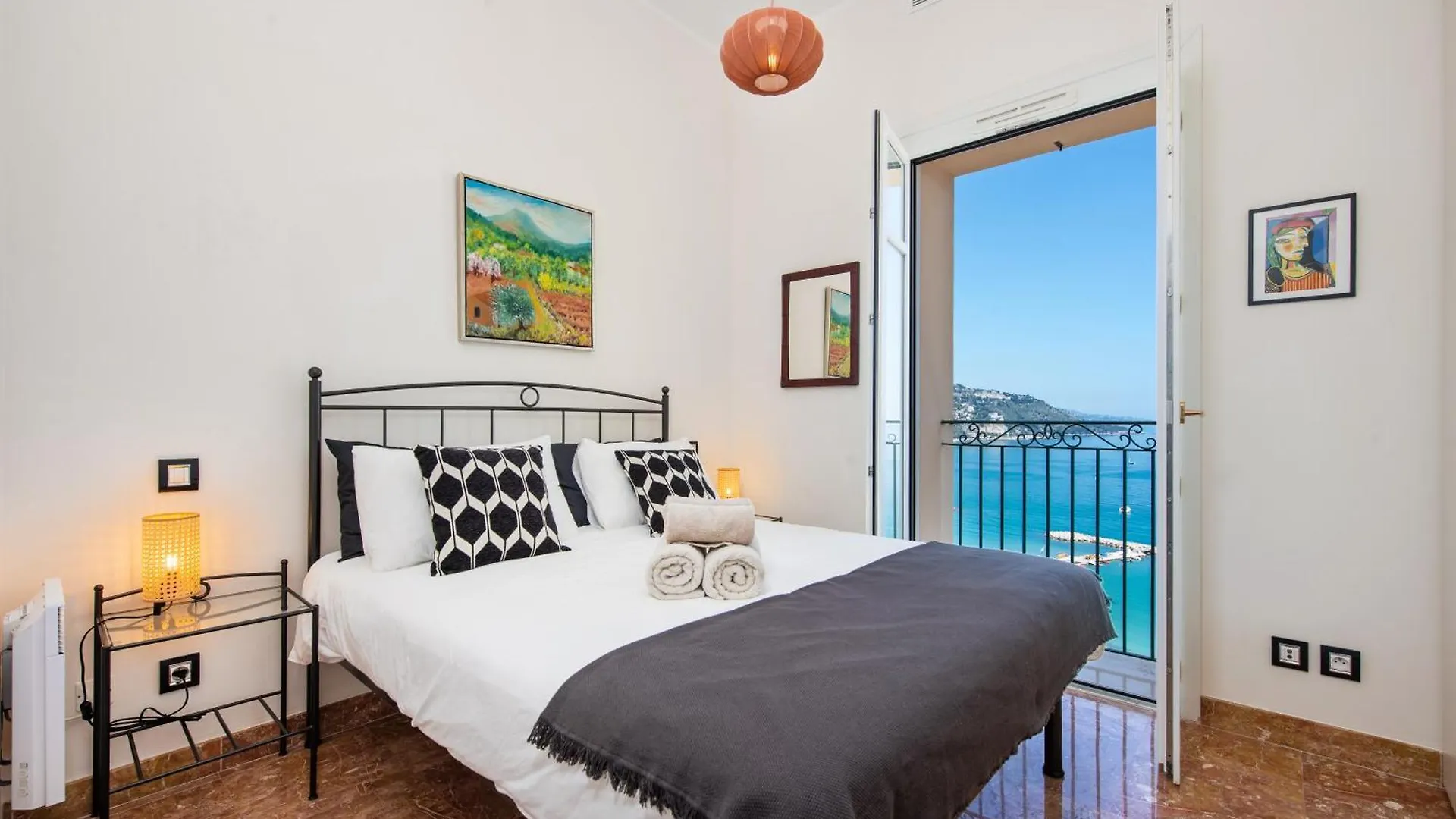 Appartement Maison Garavan - Somptueux 2 Pieces - Vue Mer - Menton Frankrijk